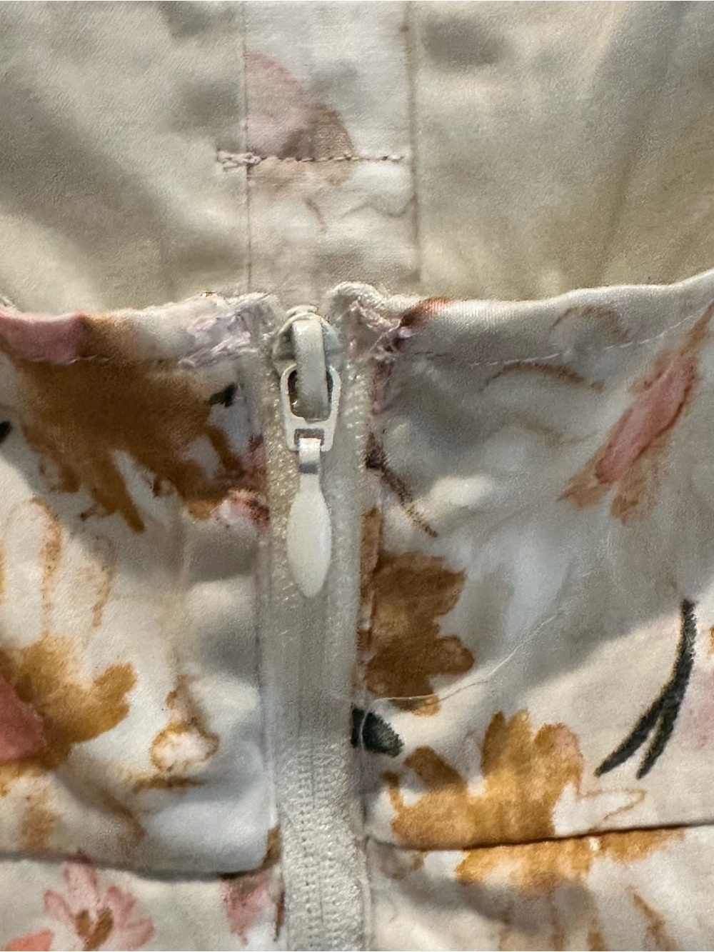 Forever 21 Cream Floral Adjustable Straps Corset Crop Top Women’s Size Medium - Picture 6 of 9